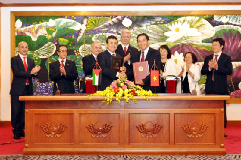Các nước đã ký hiệp định tránh đánh thuế hai lần với Việt Nam